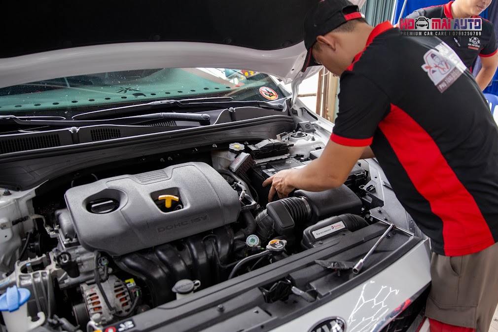 Kinh nghiệm bảo dưỡng ô tô trước Tết: Đừng để “xế yêu” trở tay không kịp