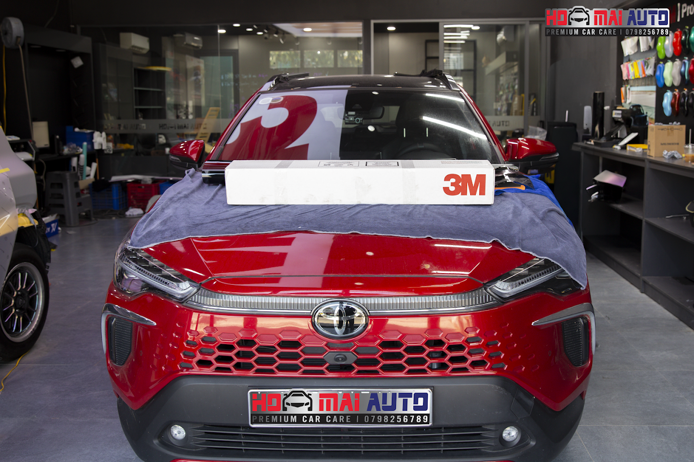 Toyota Corolla Cross Nâng Cấp Phim Cách Nhiệt 3M: Giải Pháp Chống Nóng Toàn Diện