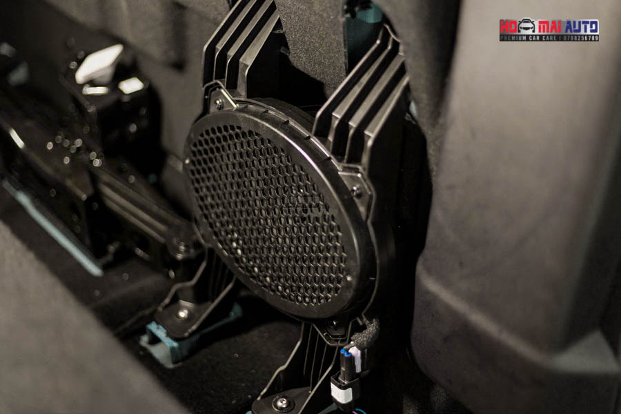 Loa ô tô bị rè, âm thanh xuống cấp – Nguyên nhân và cách khắc phục hiệu quả